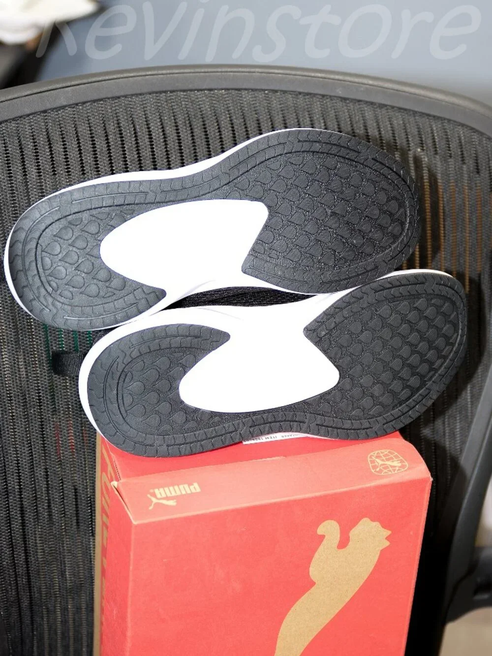 Puma women sneakers